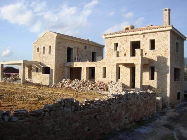 Πέτρινες μεζονέτες #1