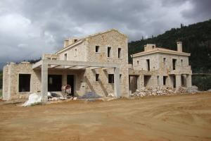 Πέτρινες μεζονέτες #2